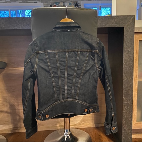 Jean jacket - Picture 2 of 6
